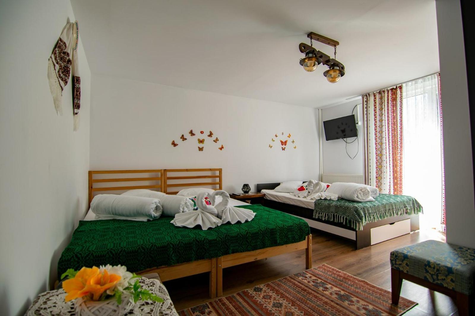 Lacrima Izei Săcel Exterior foto